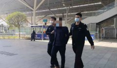 男子进深圳北站拒不出示健康码，冲闸殴打工作